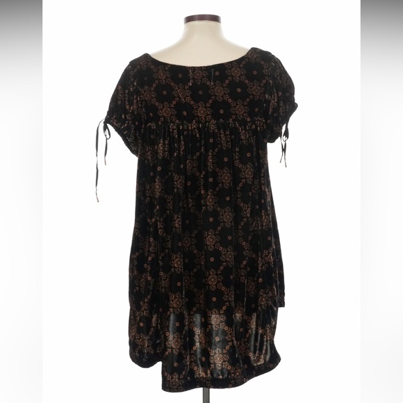 Free People summer camp velvet tunic dress with puff sleeves and ties - Picture 2 of 16